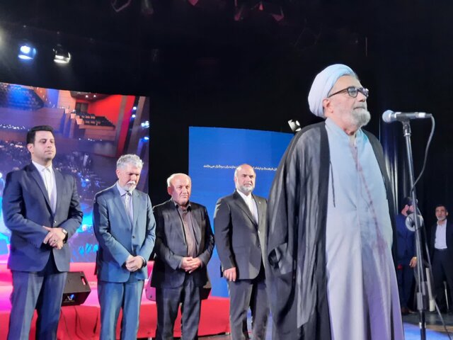 ۱۷ چهره ماندگار فرهنگ، هنر و رسانه مازندران تجلیل شدند