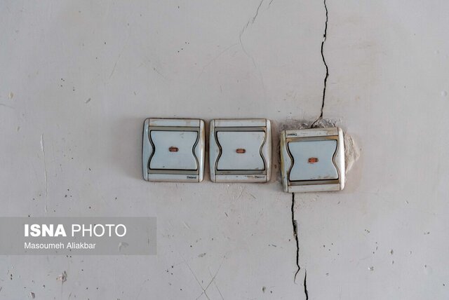 این رسمِ کار کردن برای مردم نیست!