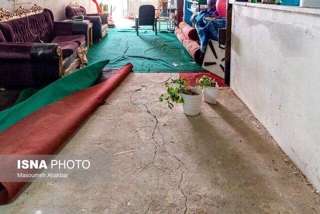 این رسمِ کار کردن برای مردم نیست!