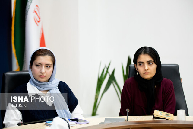 این نسل درک نشود ، خودش ابتکار عمل را به دست می‌گیرد