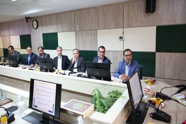 لزوم حرکت وزارت علوم به سمت حکمرانی نخبگانی/استقبال از واگذاری برخی اختیارات به دانشگاه‌ها